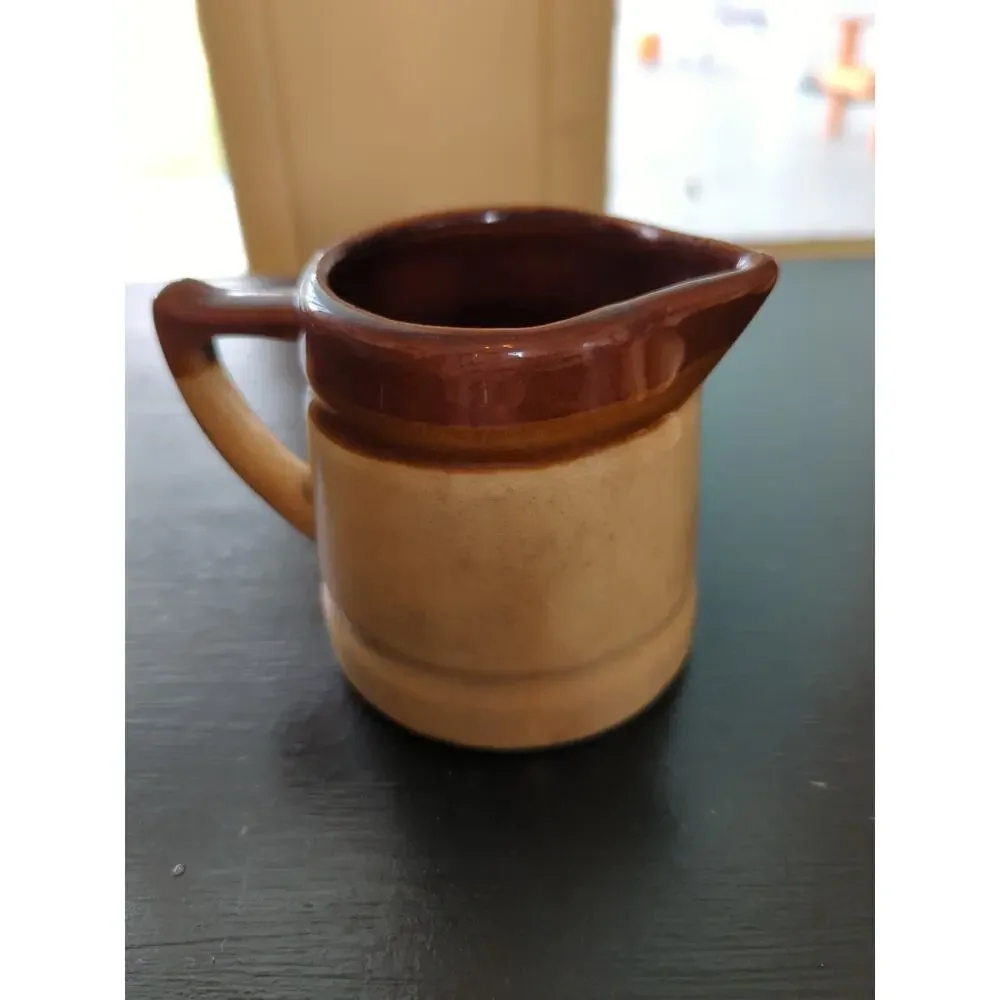 Set Of Stone Ware Measuring Cups Two Toned Brown & Wheat 1, 3/4 & 1/2 Cups